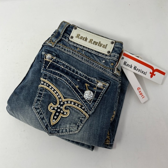 NWT Rock Revival Women’s Denim Jeans Capri Silver Bling Sz. 24 NEW GH04.